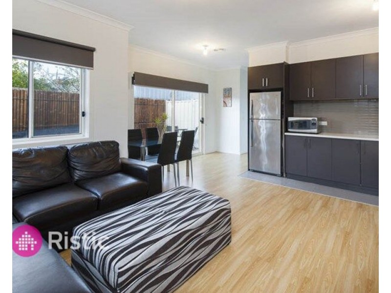 25 Ash Street, Lalor VIC 3075
