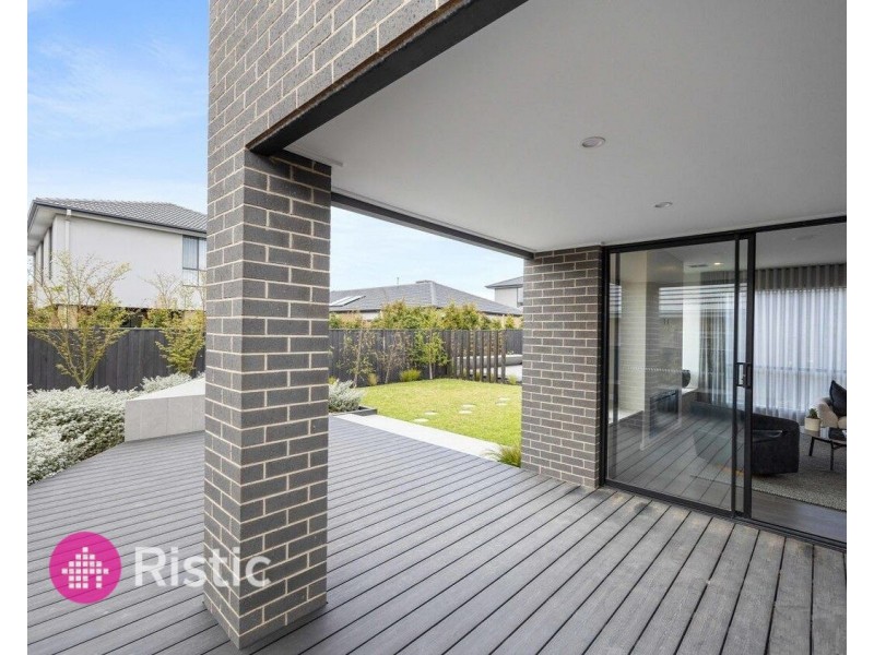 14 Missy Street, Wollert VIC 3750