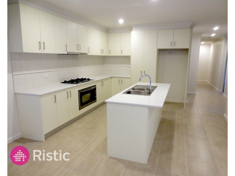 13 Ainslie Rise, Mernda VIC 3754