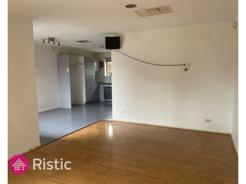 194 Darebin Drive, Lalor VIC 3075