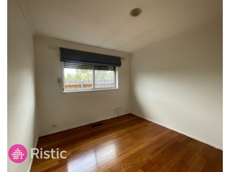 194 Darebin Drive, Lalor VIC 3075