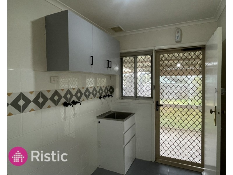 194 Darebin Drive, Lalor VIC 3075