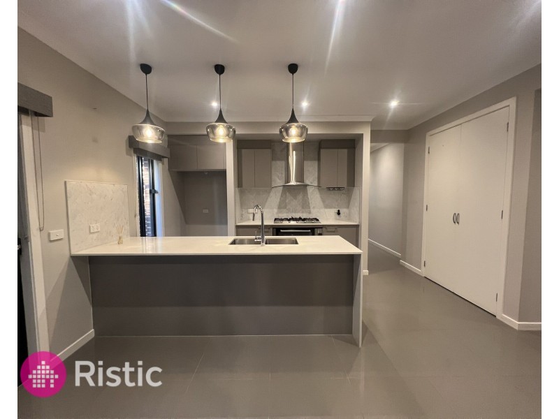 9 Riverine Street, Wollert VIC 3750