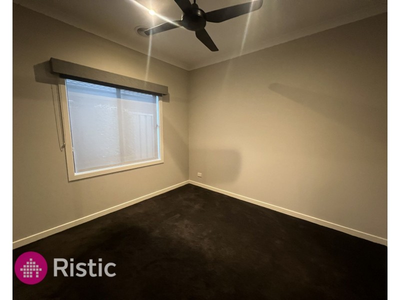 9 Riverine Street, Wollert VIC 3750