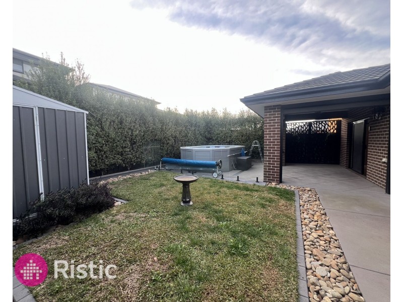 9 Riverine Street, Wollert VIC 3750