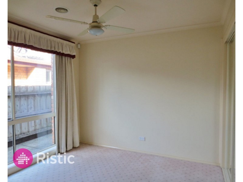 129 Morang Drive, Mill Park VIC 3082