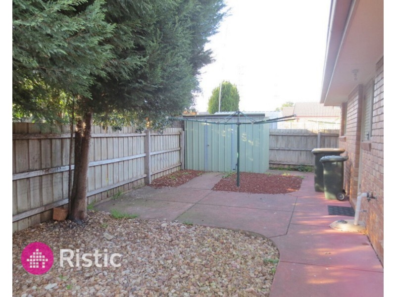 129 Morang Drive, Mill Park VIC 3082