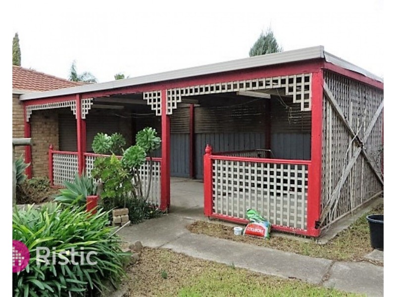 19 Carroll Crescent, Mill Park VIC 3082