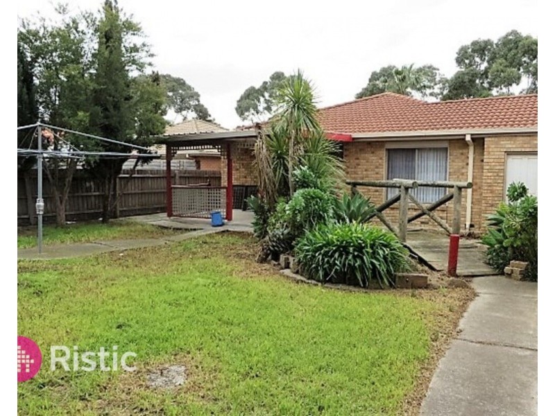 19 Carroll Crescent, Mill Park VIC 3082