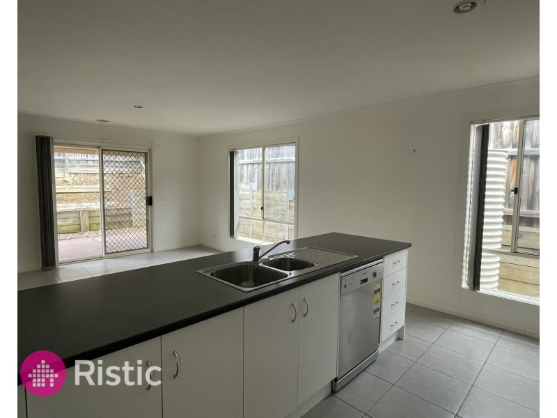 14 Marengo Avenue, Doreen VIC 3754