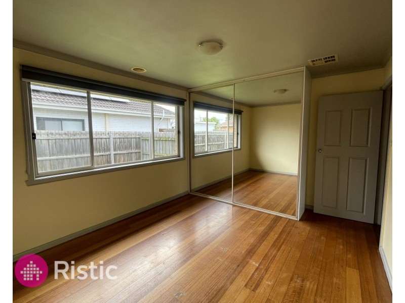 5 Main Street, Thomastown VIC 3074