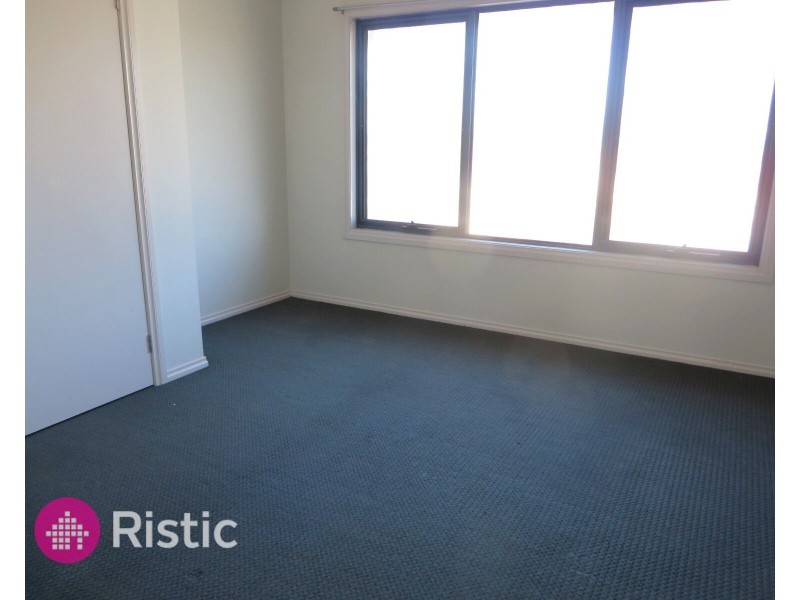 5 Basalt Terrace, Epping VIC 3076