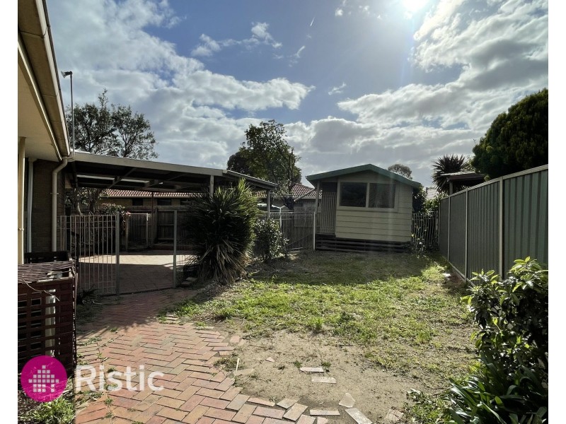 5 Ellerslie Court, Mill Park VIC 3082