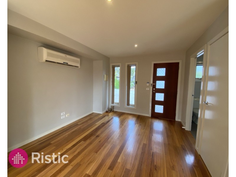 3/34 McComas Street, Reservoir VIC 3073