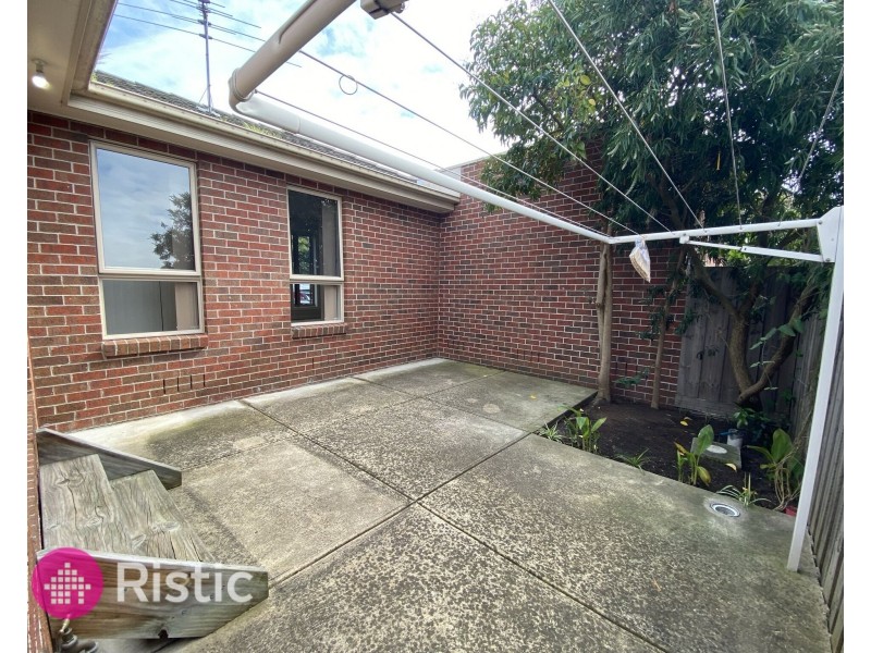 3/34 McComas Street, Reservoir VIC 3073