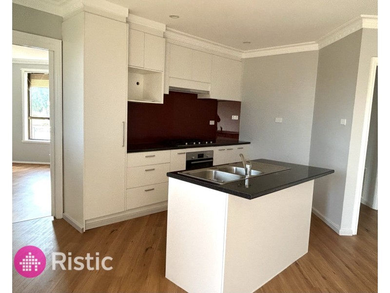 10 Nevern Court, Mill Park VIC 3082