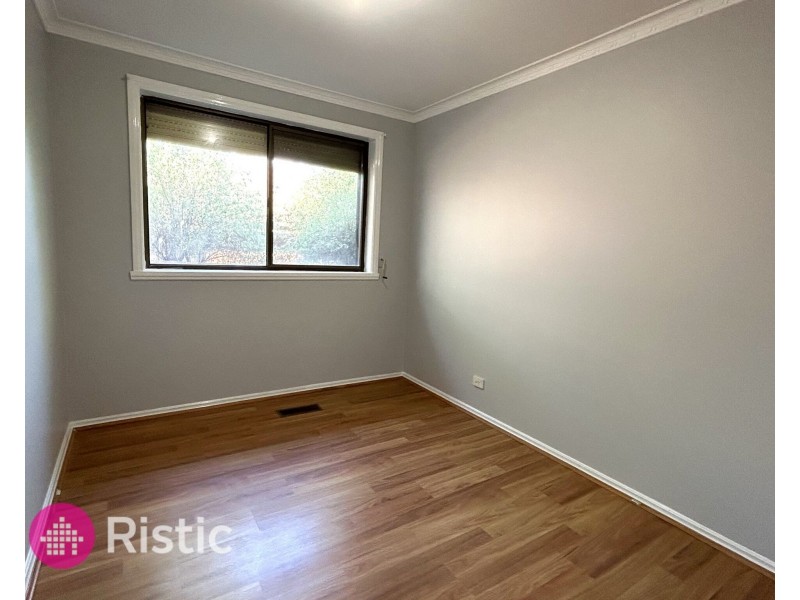 10 Nevern Court, Mill Park VIC 3082