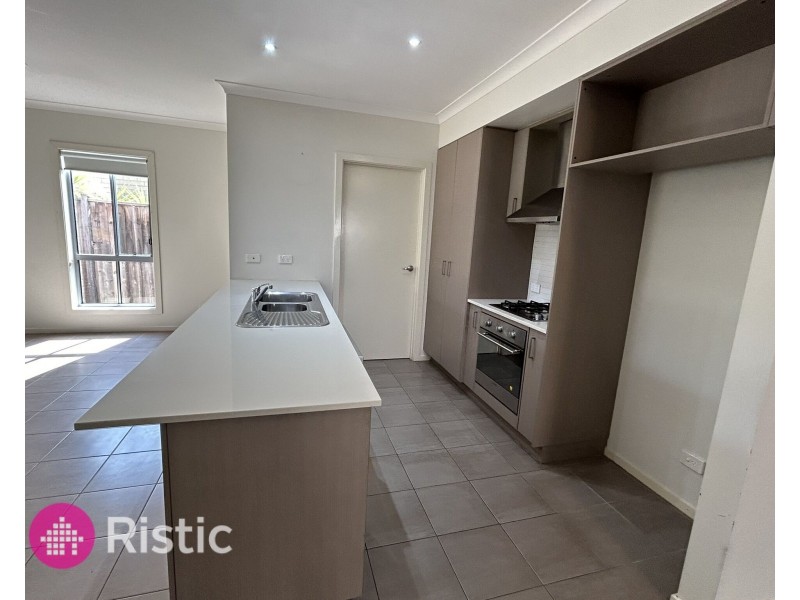 39 Melliodora Drive, Mernda VIC 3754