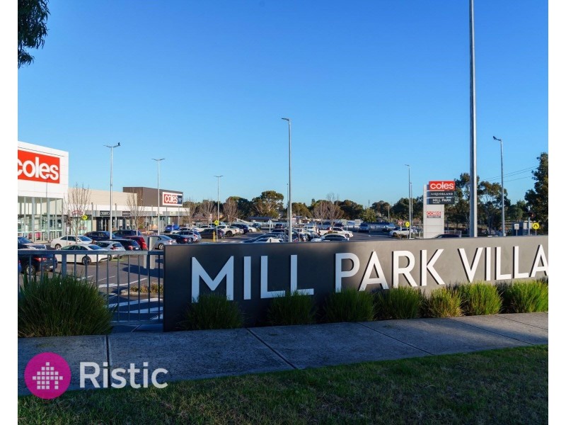 11 Elysee Avenue, South Morang VIC 3752