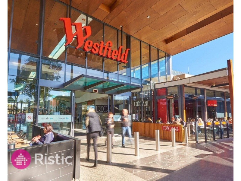 11 Elysee Avenue, South Morang VIC 3752