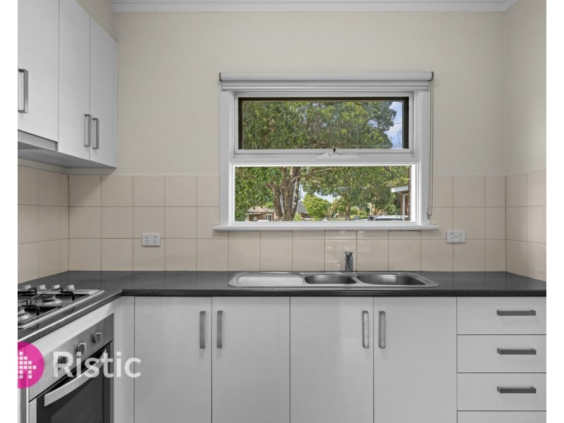 1/26 Cheddar Road, Reservoir VIC 3073