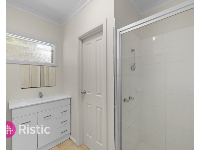 1/26 Cheddar Road, Reservoir VIC 3073