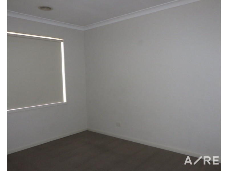 4 Port Road, Doreen VIC 3754