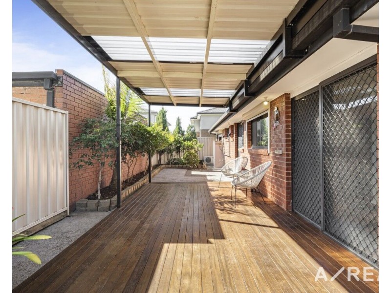 42 Appletree Drive, Mill Park VIC 3082