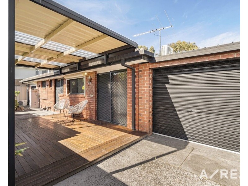42 Appletree Drive, Mill Park VIC 3082