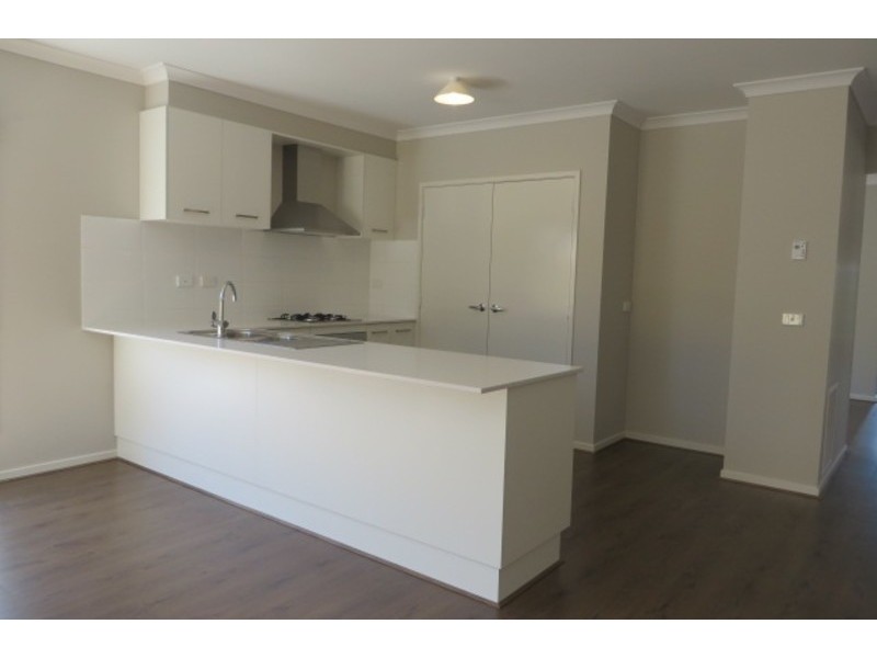 48 Beresford Road, Wollert VIC 3750