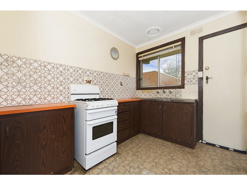 2/10 Elliot Street, Reservoir VIC 3073