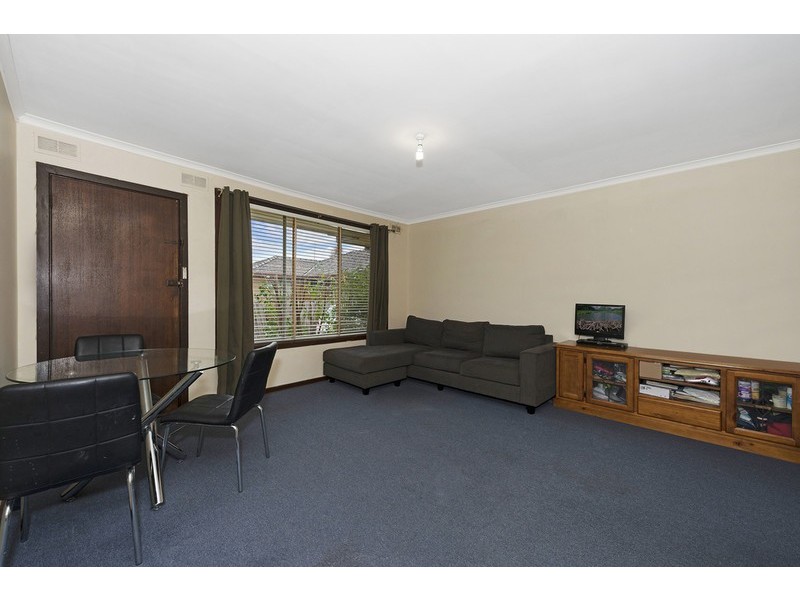 2/10 Elliot Street, Reservoir VIC 3073