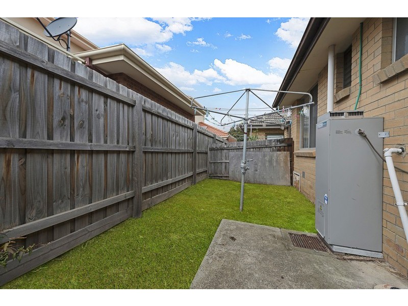 2/10 Elliot Street, Reservoir VIC 3073