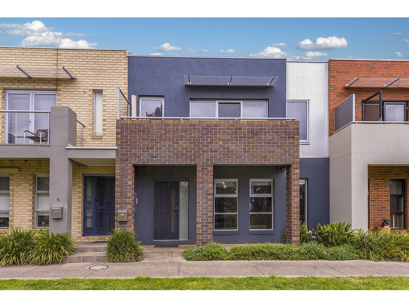 7 Dante Walk, Mernda VIC 3754