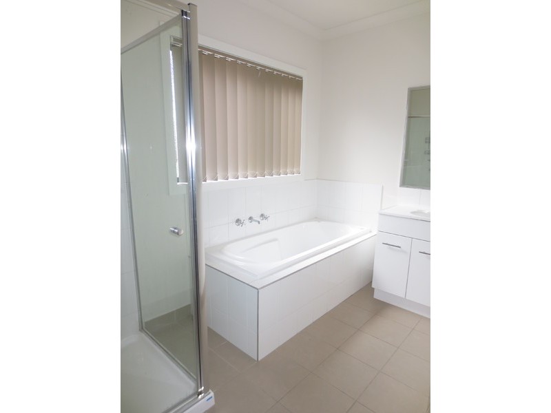 16 Arum Walk, Mernda VIC 3754