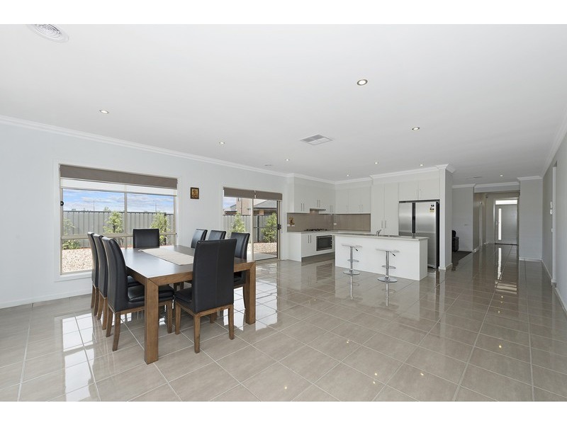 4 Tindales Road, Wollert VIC 3750