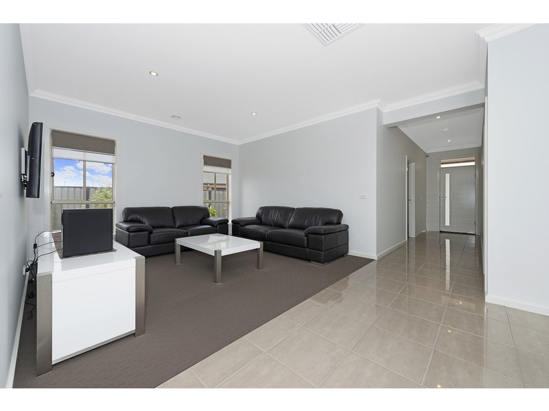 4 Tindales Road, Wollert VIC 3750