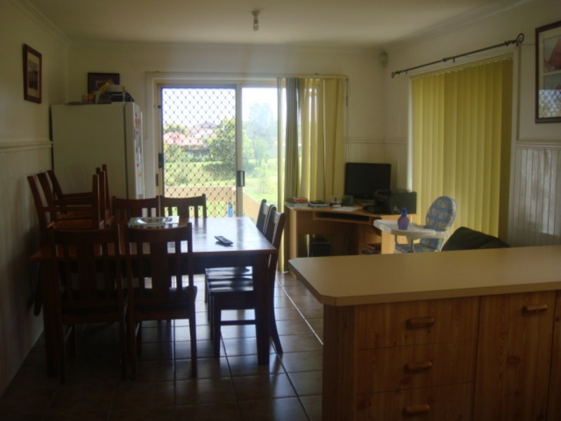 17 Hawkes Drive, Mill Park VIC 3082