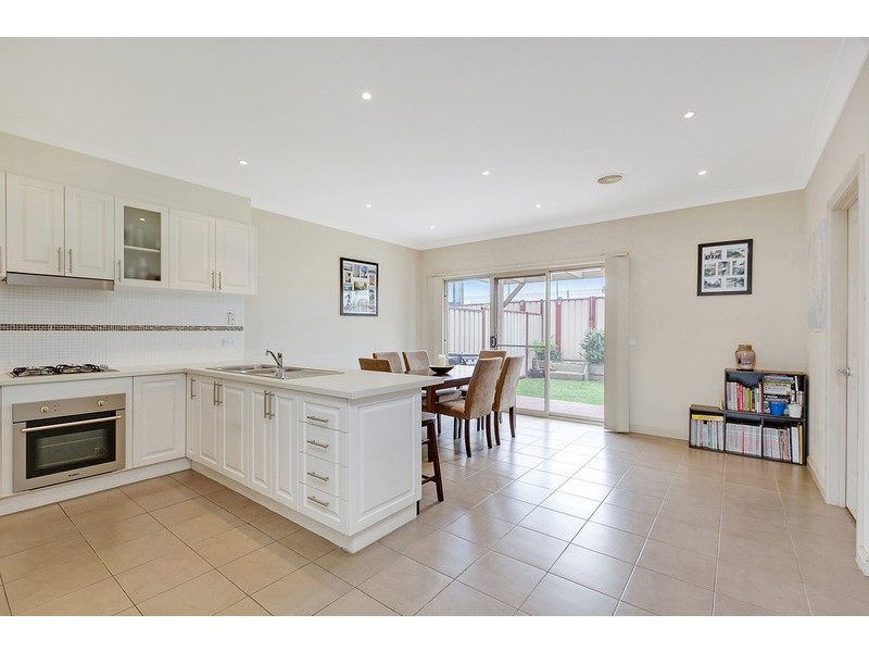 10/45 Ancona Drive, Mill Park VIC 3082