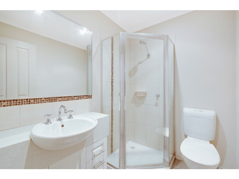 10/45 Ancona Drive, Mill Park VIC 3082