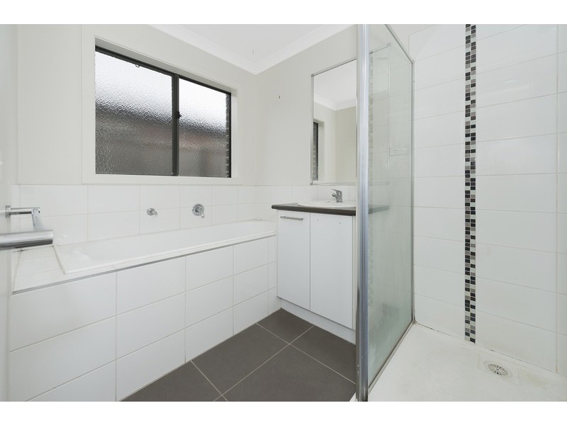 16 Pomaderris Drive, Mernda VIC 3754