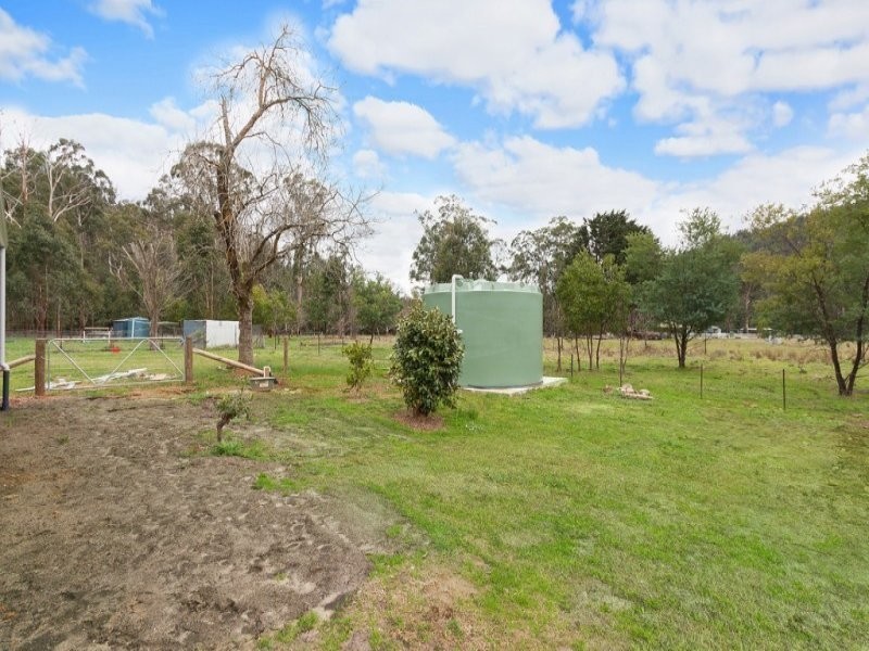 35-37 Creekside Drive, Flowerdale VIC 3717