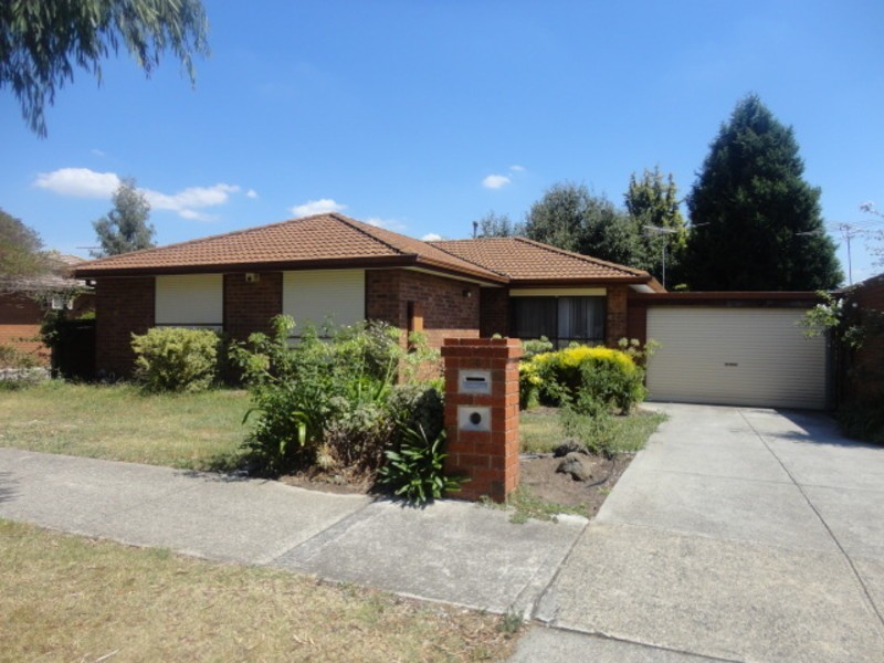 54 Hurlstone Crescent, Mill Park VIC 3082