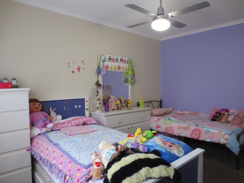 7 Wallace Place, Mill Park VIC 3082
