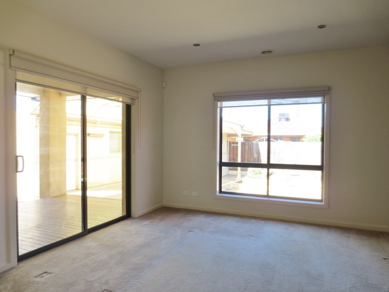 45 Kay Avenue, Lalor VIC 3075