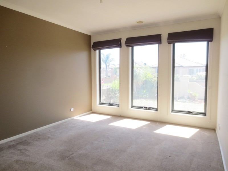 45 Kay Avenue, Lalor VIC 3075