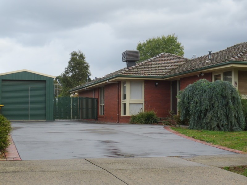29 Macmeikan Street, Whittlesea VIC 3757