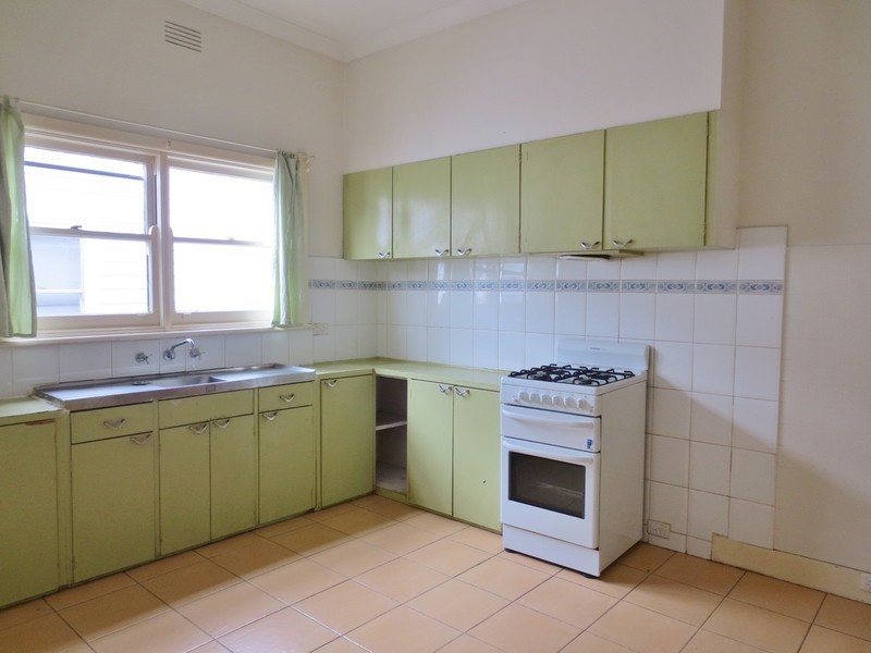 4 Lunette Avenue, Preston VIC 3072