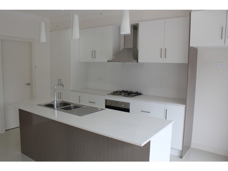 14 Snapdragon Street, South Morang VIC 3752