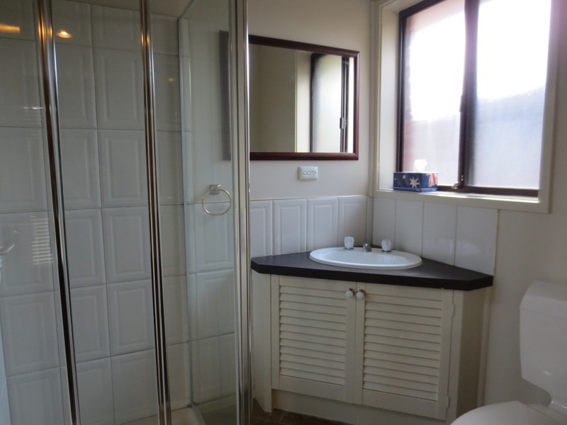 44 Thompson Circuit, Mill Park VIC 3082